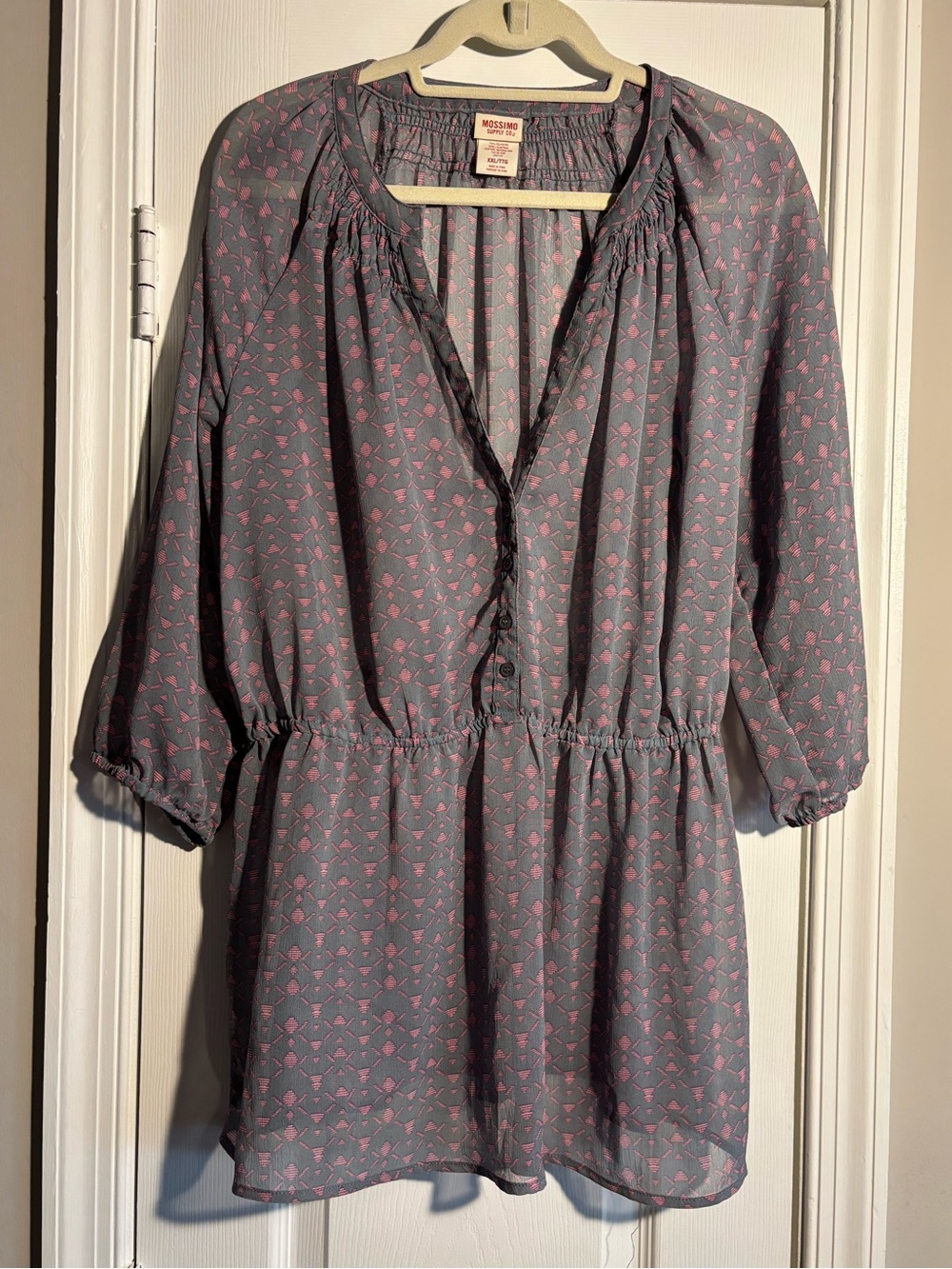 Mossimo Supply Co. Gray Tunic with Pink Geometric Print size XXL